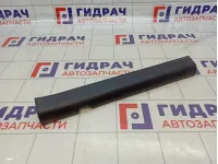 Накладка порога (внутренняя) передняя левая Kia Venga (YN) 858711P000EQ