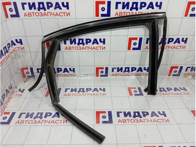 Уплотнитель стекла двери задней правой Kaiyi E5 J426207112