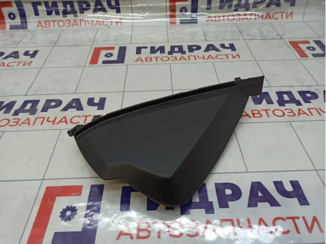 Накладка торпедо правая с торца Kaiyi E5 401001483AA