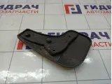Брызговик передний правый Kaiyi E5