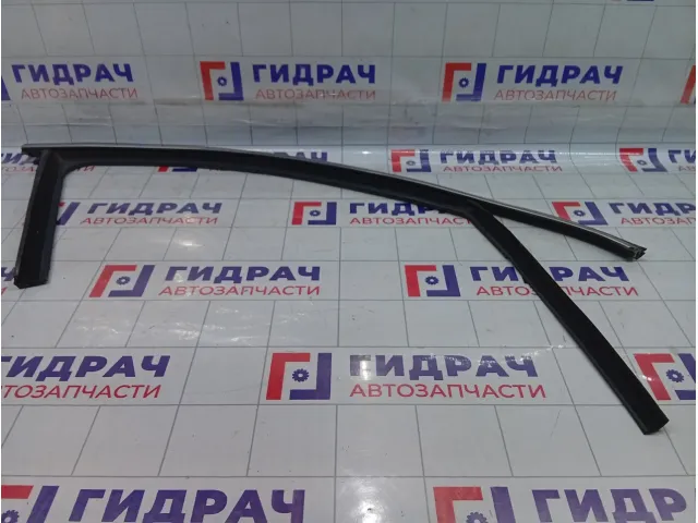 Уплотнитель стекла двери передней правой Kaiyi E5 J426107112