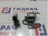 Петли двери передней правой Kaiyi E5