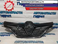 Решетка радиатора Renault Kaptur 623103985R Удовлетворительное состояние Дефект.