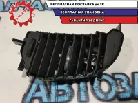 Дефлектор воздушный центральный правый Renault Kaptur 687609985R Отличное состояние
