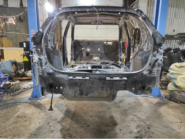 Панель задняя Kia Rio X (X-Line) 69100-H0200.