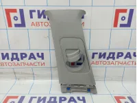 Обшивка стойки средней левой верхняя Kia Rio X (X-Line) 85830-H0100-TTX. Потертость.