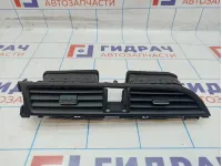 Дефлектор воздушный центральный Kia Rio X (X-Line) 97410H0100WK.