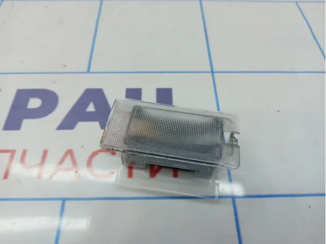 Плафон салонный Kia Rio X (X-Line) 92601-3M000. Подсветки багажника.