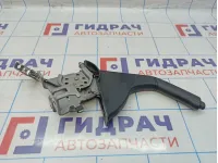 Рычаг стояночного тормоза Kia Rio X (X-Line) 59710H0000WK. Потертость.