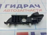 Направляющая переднего бампера левая Kia Rio X (X-Line) 86513-H0500.