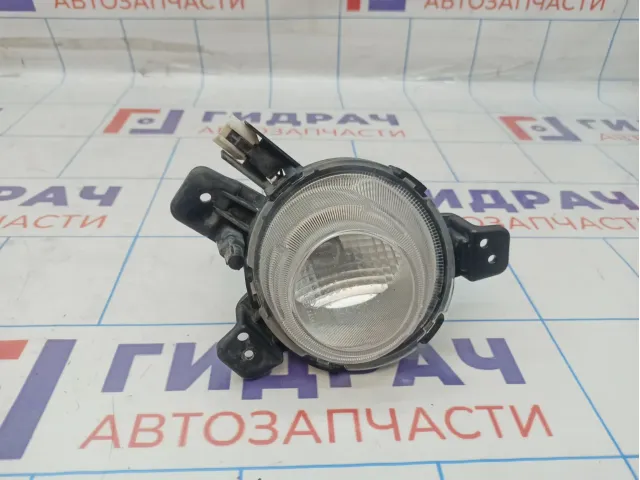 Фара противотуманная правая Kia Rio X (X-Line) 92208-H0200.
