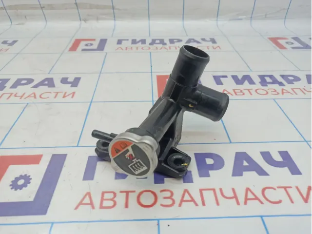 Горловина радиатора Kia Rio X (X-Line) 25327-H5010.