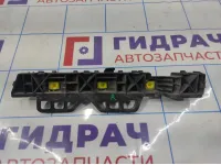 Кронштейн заднего бампера правый Kia Rio X (X-Line) 86616-H0500.