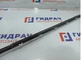 Накладка стекла двери заднего левого Kia Rio X (X-Line) 83210-H0500.
