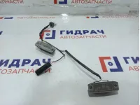 Кнопка открывания багажника с подсветкой номера Kia Rio X (X-Line) 81260-M0000.