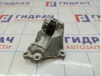 Кронштейн КПП Kia Rio X (X-Line) 43120-26230.