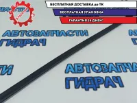 Планка стекла двери передней правой Kia Rio 3 822414X000.