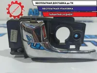 Ручка двери задней внутренняя левая Kia Rio 3 836104Y010CR.