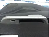 Обшивка двери задней левой Kia Rio 3 833014Y080WK. Царапины.