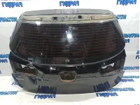 Дверь багажника Kia Rio 3 737004Y200. Дефект, вмятина.