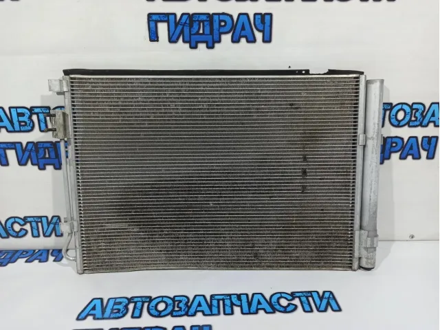 Радиатор кондиционера Kia Rio 3 976061R000.