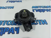 Опора двигателя правая Kia Rio 3 218101R000.