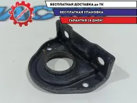 Кронштейн радиатора Kia Rio 3 253334Y000.