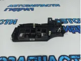 Накладка декоративная Kia Rio 3 933104Y000.