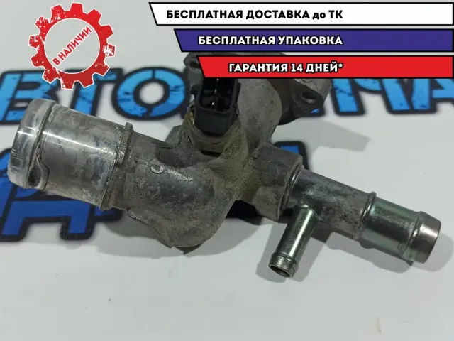 Фланец двигателя системы охлаждения Kia Rio 3 256202B003.