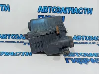 Корпус воздушного фильтра Kia Rio 3 28110-1R100. Дефект.
