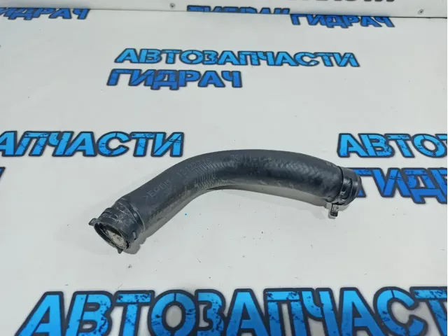Патрубок радиатора Kia Rio 3 25411-1J100.