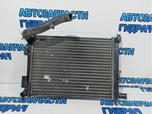 Радиатор Kia Rio 3 SGHY0016MT. Дефект. Аналог SAT.