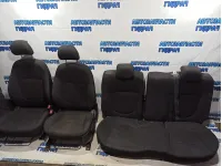 Комплект сидений Kia Rio 3. Дефект.