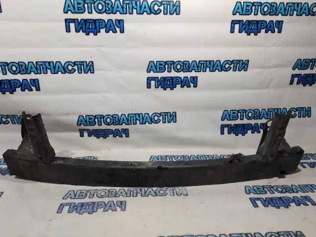 Усилитель переднего бампера Kia Rio 4  64900H0000.