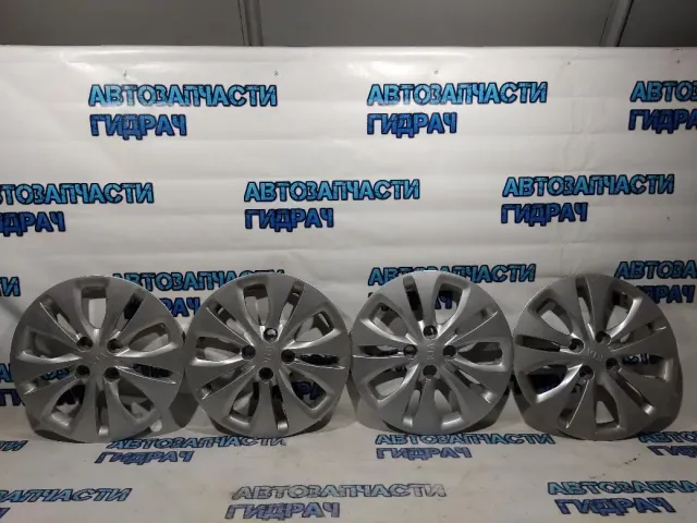 Колпаки декоративные комплект Kia Rio 4  52960H0000.