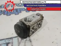 Клапан кондиционера Kia Rio 4  976264L000.
