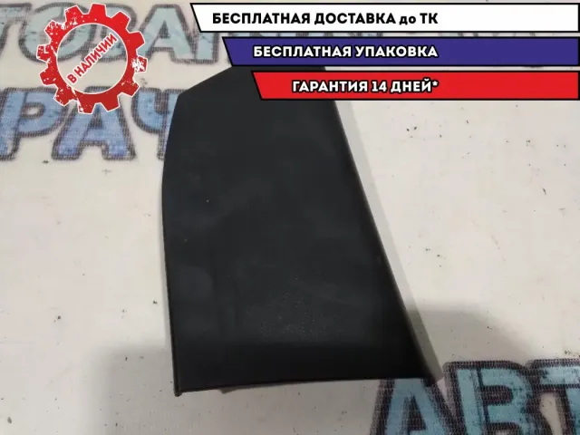 Накладка двери задней левой Kia Rio 4  83911H0000