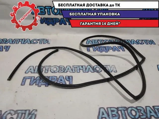 Уплотнитель лобового стекла Kia Rio 4  861143D000
