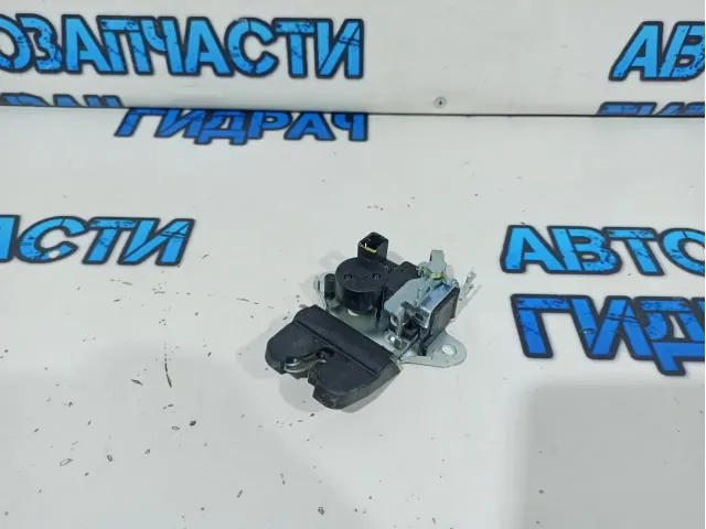 Замок багажника Kia Rio 4 81230H0030.