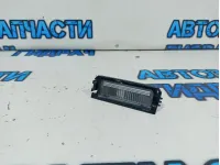 Фонарь подсветки номера левый Kia Rio 4 92501-F6000.