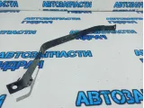 Лента крепления бензобака левая Kia Rio 4 31210H5000.