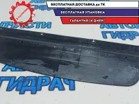 Дефлектор радиатора верхний Kia Rio 4 29135H5000.