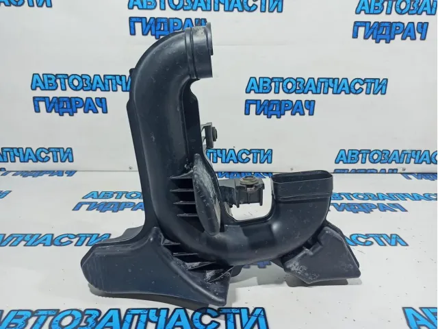 Резонатор воздушного фильтра Kia Rio 4 28212H0200.