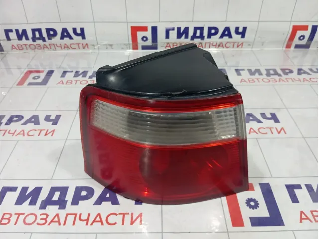 Фонарь задний наружный левый Kia Carens 0K2JB51160A