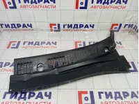 Решетка под лобовое стекло (Жабо) левая Kia Carens 0K2FA50790