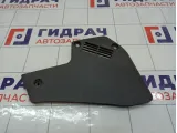 Накладка консоли правая Kia Carens 0K2FA6427144