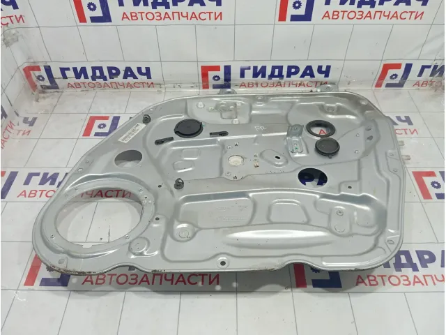 Стеклоподъемник электрический передний правый Kia Carens 824021D010