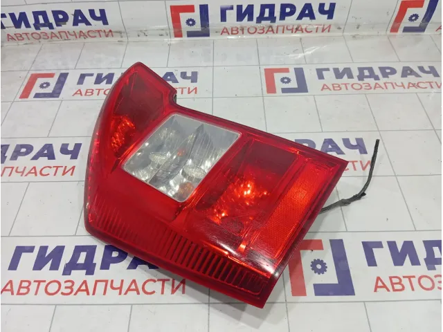 Фонарь задний левый Kia Carens 924011D010