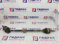 Привод передний правый Kia Carens 495001D200