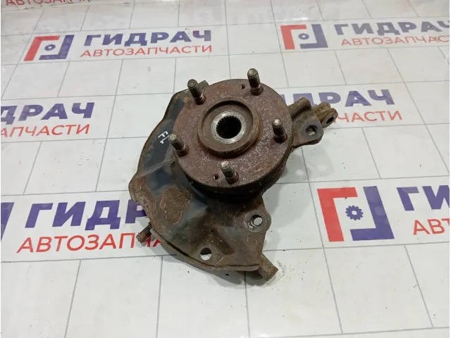 Кулак поворотный передний левый Kia Carens 517151D100